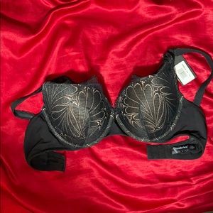 Wonderbra Triangle Push-up Bra
